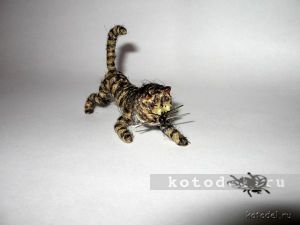 первый кот сделанный в технике мотанки